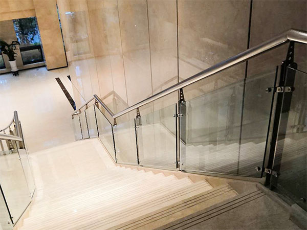 濟南不銹鋼護欄